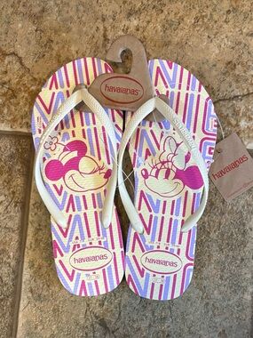 NWT Havaianas x Disney Women's Slim Disney Minnie Mouse Flip-Flops sz 7/8